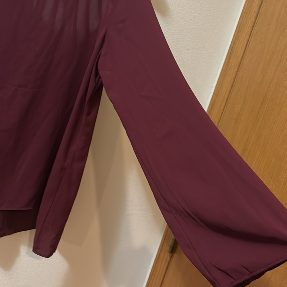 Buckle Maroon Dressy Top- Size XL - Picture 6 of 11